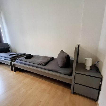 Altbauwohnung Direkt An Der Karli Mit Balkon - Netflix Inklusive Лейпциг Екстер'єр фото